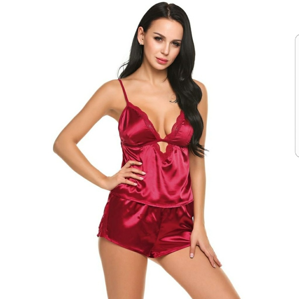Red V- Neck Sleepwear Set